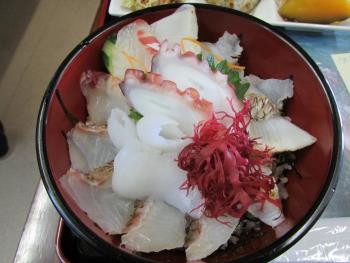 海鮮丼 海鮮丼