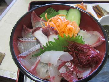 海鮮丼