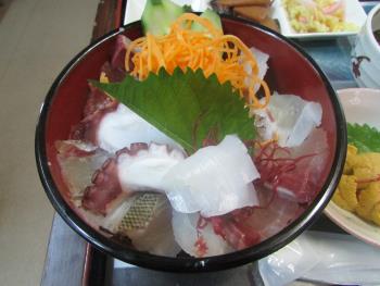 海鮮丼