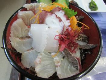 海鮮丼 海鮮丼