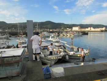 台風つなぎ 台風つなぎ