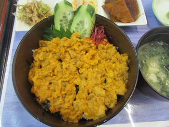 メガうに丼 メガうに丼